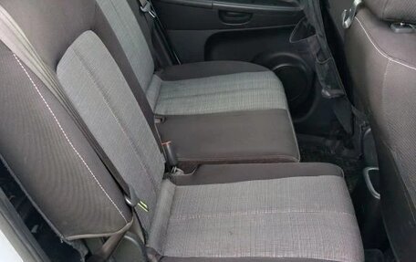 KIA Venga I, 2011 год, 800 000 рублей, 5 фотография