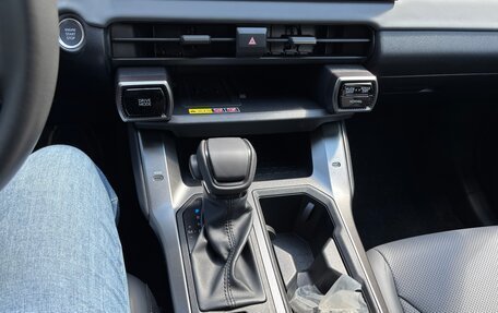 Toyota RAV4, 2026 год, 4 040 000 рублей, 19 фотография