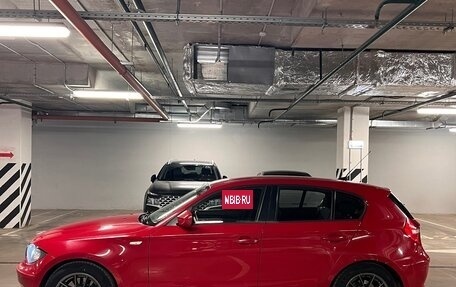 BMW 1 серия, 2011 год, 920 000 рублей, 3 фотография