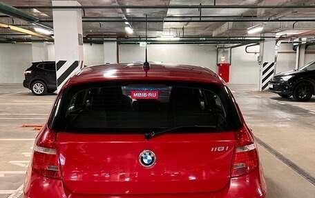 BMW 1 серия, 2011 год, 920 000 рублей, 4 фотография