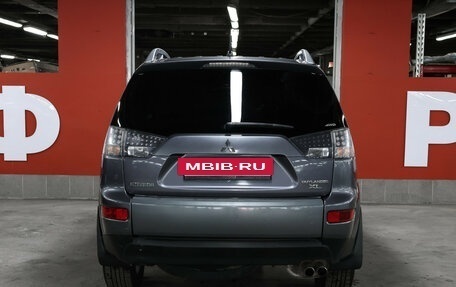 Mitsubishi Outlander III рестайлинг 3, 2008 год, 1 100 000 рублей, 7 фотография