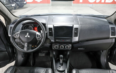 Mitsubishi Outlander III рестайлинг 3, 2008 год, 1 100 000 рублей, 15 фотография