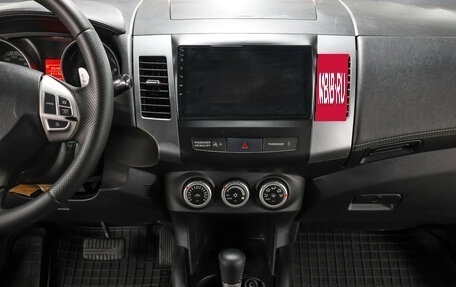 Mitsubishi Outlander III рестайлинг 3, 2008 год, 1 100 000 рублей, 16 фотография