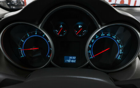 Chevrolet Cruze II, 2010 год, 625 000 рублей, 11 фотография