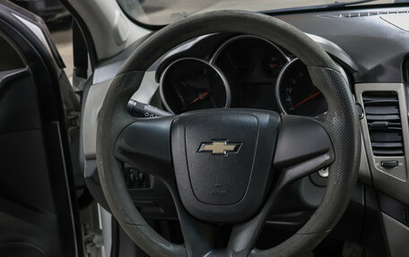 Chevrolet Cruze II, 2010 год, 625 000 рублей, 15 фотография