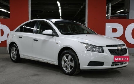 Chevrolet Cruze II, 2010 год, 625 000 рублей, 2 фотография