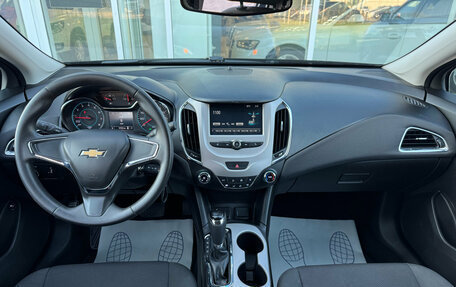 Chevrolet Cruze II, 2016 год, 995 000 рублей, 9 фотография