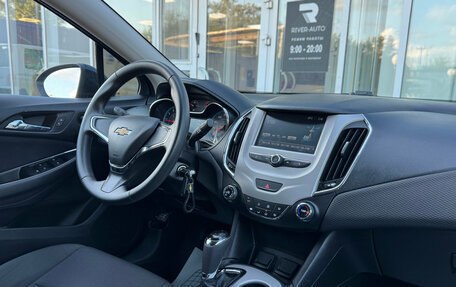 Chevrolet Cruze II, 2016 год, 995 000 рублей, 11 фотография