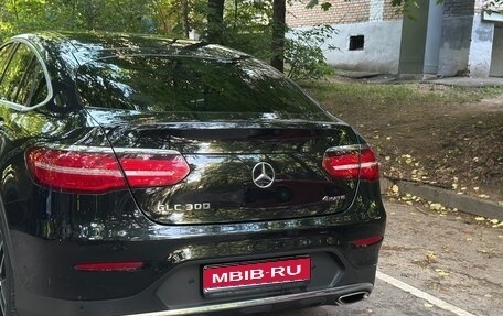 Mercedes-Benz GLC, 2018 год, 4 799 000 рублей, 1 фотография