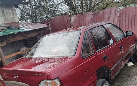 Daewoo Nexia I рестайлинг, 2004 год, 35 000 рублей, 6 фотография