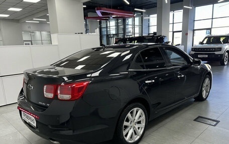 Chevrolet Malibu VIII, 2012 год, 980 000 рублей, 3 фотография