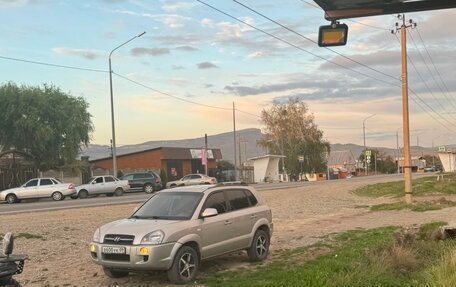 Hyundai Tucson III, 2006 год, 720 000 рублей, 2 фотография