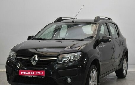 Renault Sandero II рестайлинг, 2016 год, 1 030 000 рублей, 1 фотография