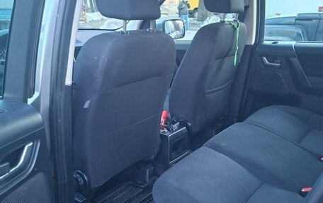 Land Rover Freelander II рестайлинг 2, 2011 год, 1 300 000 рублей, 13 фотография