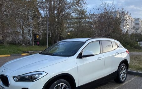 BMW X2, 2019 год, 3 000 000 рублей, 3 фотография