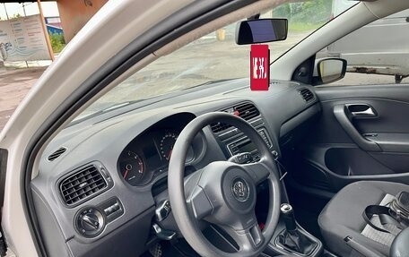 Volkswagen Polo VI (EU Market), 2011 год, 730 000 рублей, 10 фотография