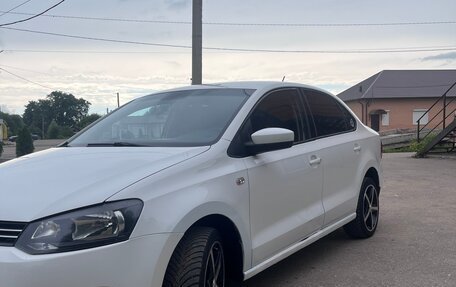 Volkswagen Polo VI (EU Market), 2013 год, 610 000 рублей, 3 фотография