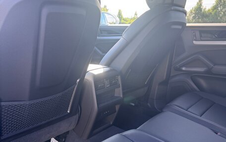 Porsche Cayenne III, 2024 год, 13 465 000 рублей, 8 фотография
