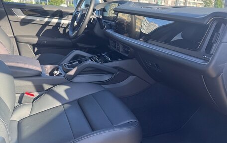 Porsche Cayenne III, 2024 год, 13 465 000 рублей, 9 фотография