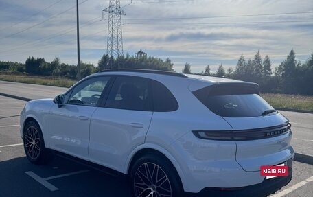 Porsche Cayenne III, 2024 год, 13 465 000 рублей, 2 фотография