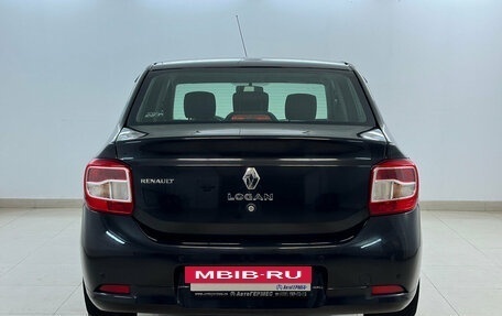 Renault Logan II, 2015 год, 770 000 рублей, 3 фотография