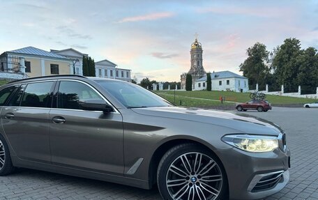 BMW 5 серия, 2018 год, 2 800 000 рублей, 2 фотография