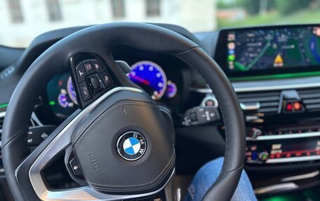 BMW 5 серия, 2018 год, 2 800 000 рублей, 9 фотография