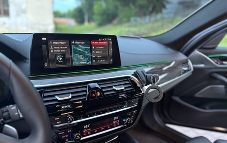 BMW 5 серия, 2018 год, 2 800 000 рублей, 13 фотография