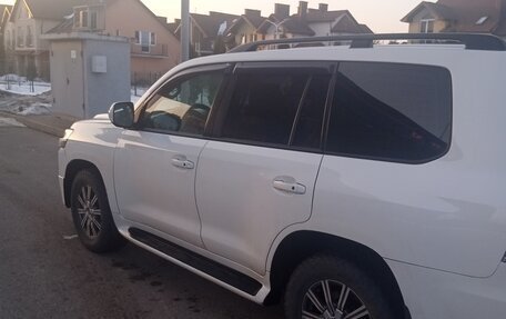 Toyota Land Cruiser 200, 2010 год, 3 700 000 рублей, 10 фотография