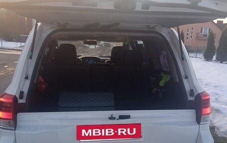 Toyota Land Cruiser 200, 2010 год, 3 700 000 рублей, 13 фотография