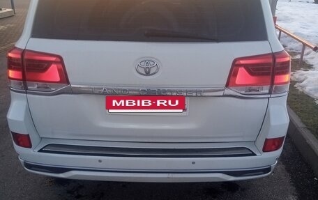 Toyota Land Cruiser 200, 2010 год, 3 700 000 рублей, 14 фотография