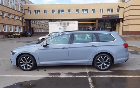 Volkswagen Passat B8 рестайлинг, 2022 год, 2 600 000 рублей, 2 фотография