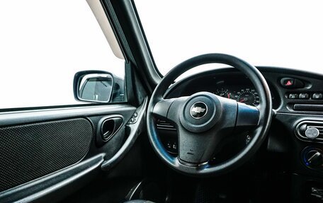 Chevrolet Niva I рестайлинг, 2012 год, 700 000 рублей, 12 фотография