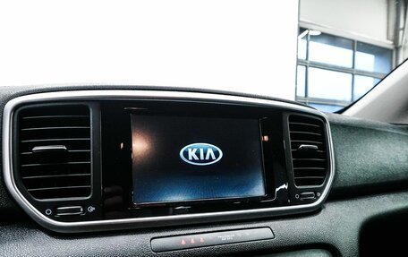 KIA Sportage IV рестайлинг, 2019 год, 2 300 000 рублей, 21 фотография