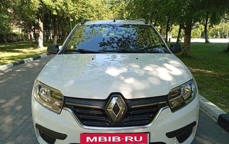 Renault Logan II, 2019 год, 865 000 рублей, 22 фотография