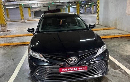 Toyota Camry, 2020 год, 2 850 000 рублей, 1 фотография