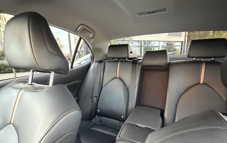 Toyota Camry, 2020 год, 2 850 000 рублей, 11 фотография