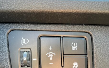 Hyundai Solaris II рестайлинг, 2019 год, 1 520 000 рублей, 20 фотография