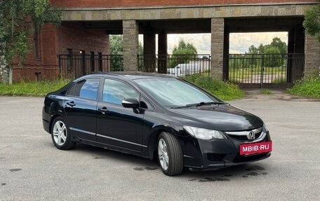 Honda Civic VIII, 2010 год, 750 000 рублей, 2 фотография