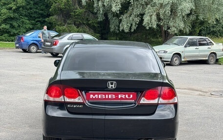 Honda Civic VIII, 2010 год, 750 000 рублей, 8 фотография