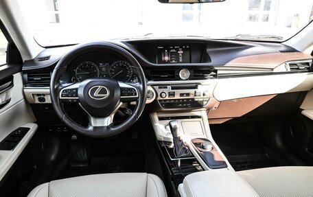 Lexus ES VII, 2017 год, 2 434 000 рублей, 6 фотография