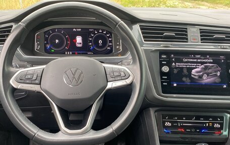 Volkswagen Tiguan II, 2023 год, 3 200 000 рублей, 22 фотография