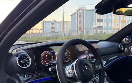Mercedes-Benz E-Класс AMG, 2019 год, 7 800 000 рублей, 4 фотография