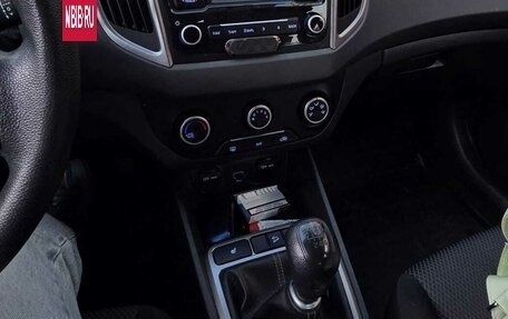 Hyundai Creta I рестайлинг, 2021 год, 2 200 000 рублей, 6 фотография