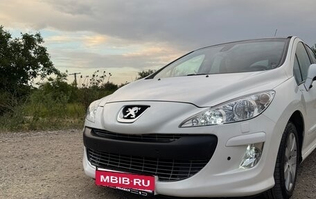 Peugeot 308 II, 2010 год, 455 000 рублей, 2 фотография
