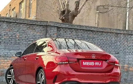 Mercedes-Benz A-Класс, 2019 год, 1 450 002 рублей, 4 фотография