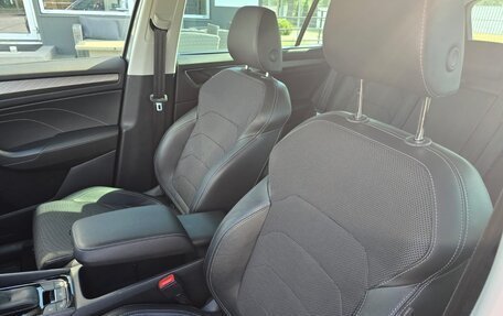 Skoda Kodiaq I, 2022 год, 3 200 000 рублей, 10 фотография