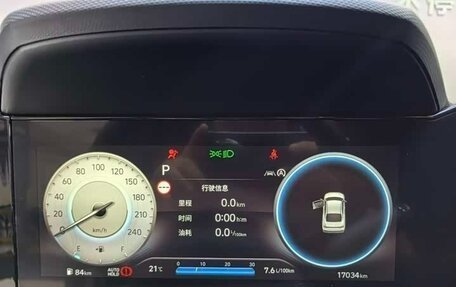 Hyundai Elantra, 2023 год, 1 550 002 рублей, 18 фотография