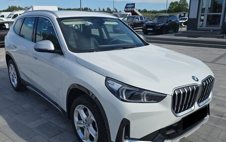 BMW X1, 2022 год, 3 000 000 рублей, 6 фотография