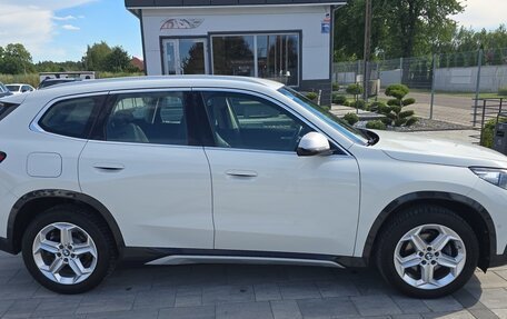 BMW X1, 2022 год, 3 000 000 рублей, 5 фотография